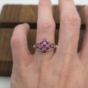 Size 7.25 Sterling Silver Garnets And Diamonds Cluster Ring A784